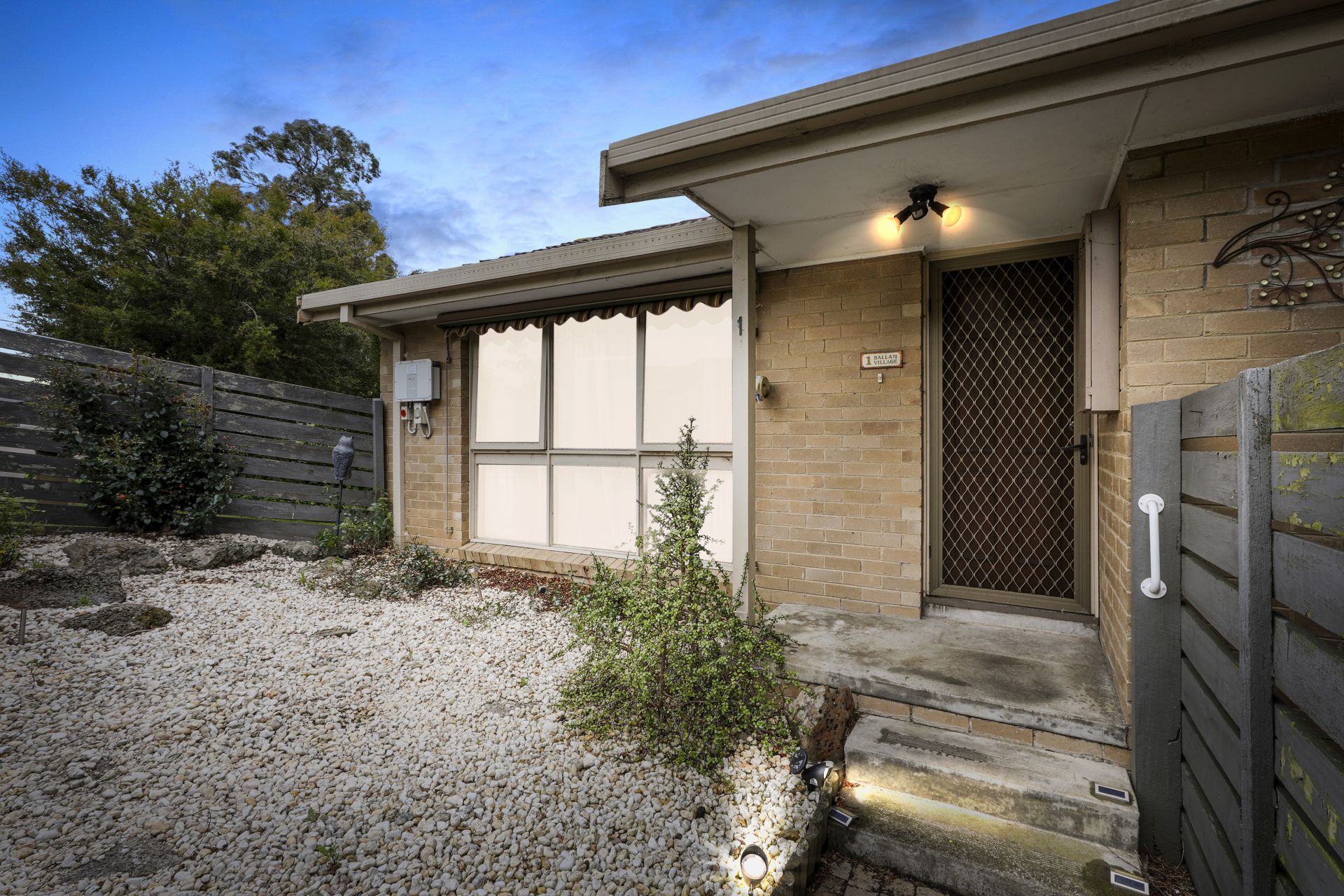 1-256-cranbourne-road-frankston-obrien-real-estate