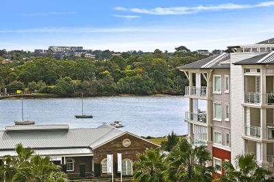 Brand New Apartment in the award winning Harbourside Village, Breakfast Point!