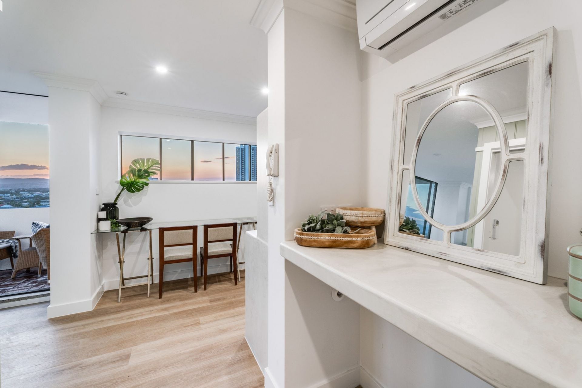 118/3049 Surfers Paradise Boulevard, Surfers Paradise - Thumbnail 2