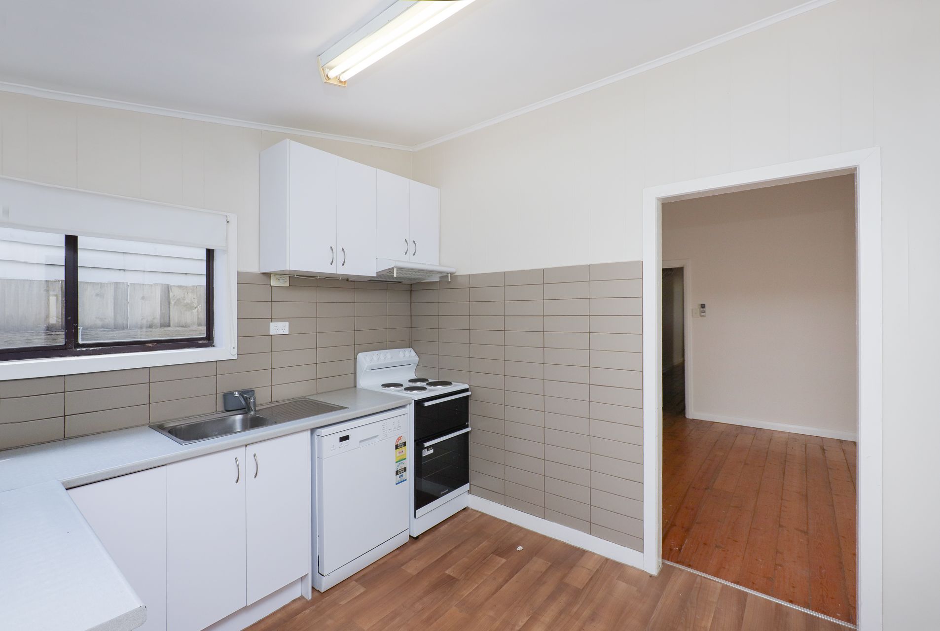74 Hamilton Street Yarraville VIC, Yarraville - Thumbnail 8