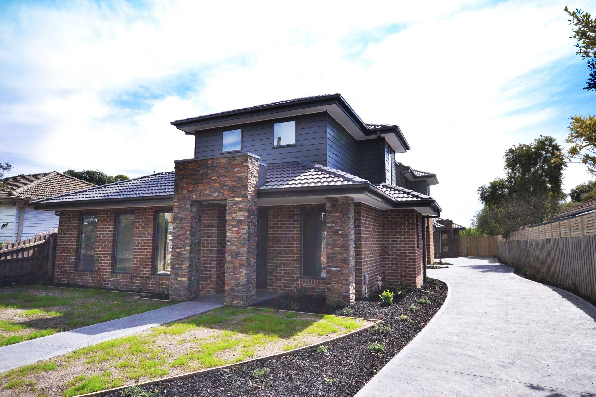 SPACIOUS TWO BEDROOM PLUS STUDY
