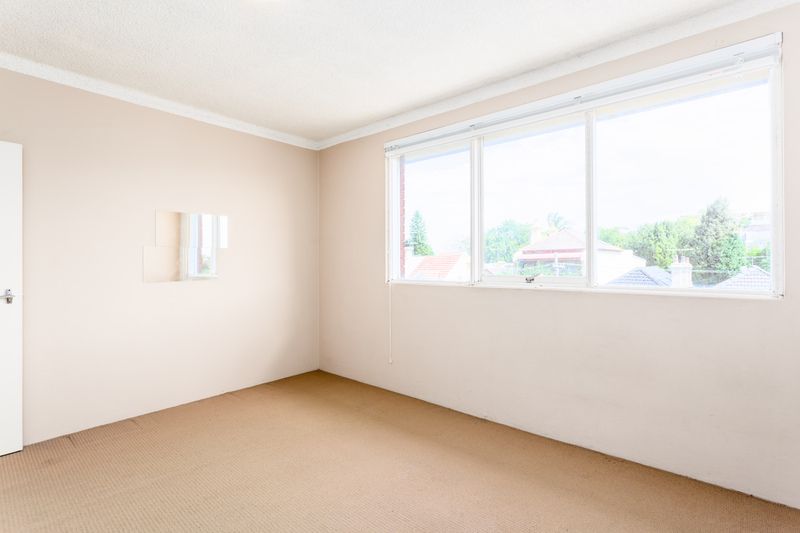 Sunny Top Level Apartment