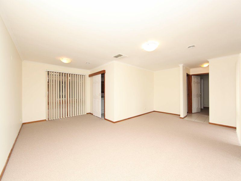 206 Childs Road MILL PARK, 206 Childs Road Mill Park - Thumbnail 5
