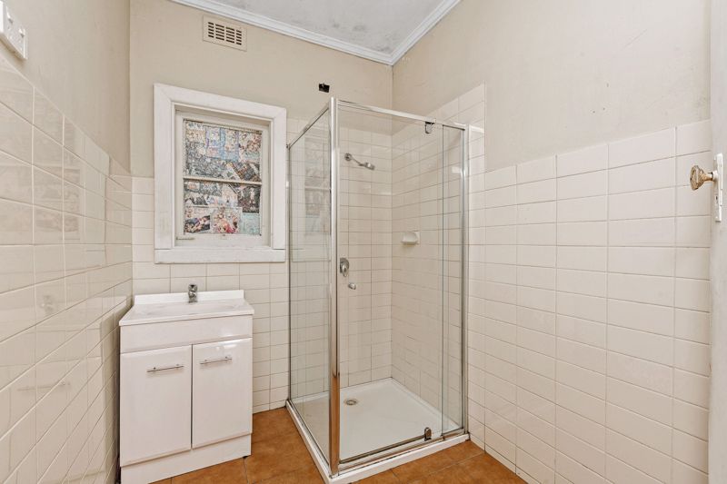 127 Sunshine Road, West Footscray - Thumbnail 7