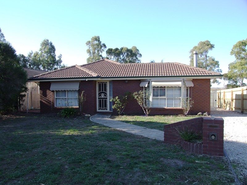 55 Underbank Blvd, Bacchus Marsh - Thumbnail 2