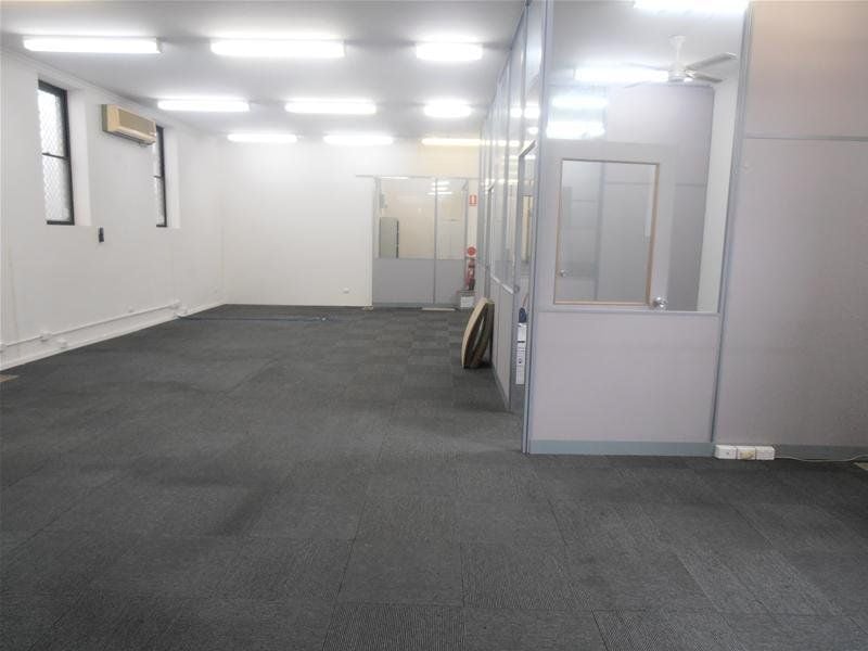OFFICE SPACE IN PRIME LOCATION