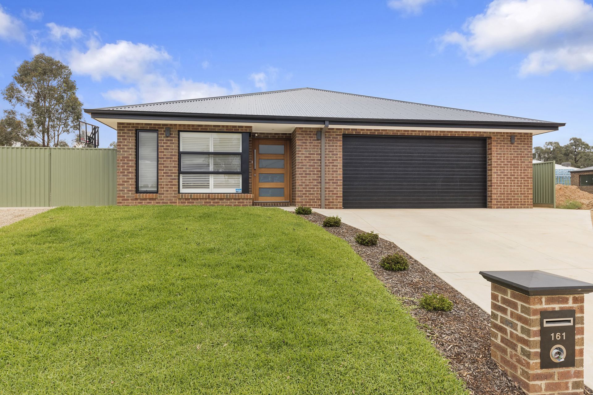 161 McIvor Forest Drive, Junortoun DCK Real Estate
