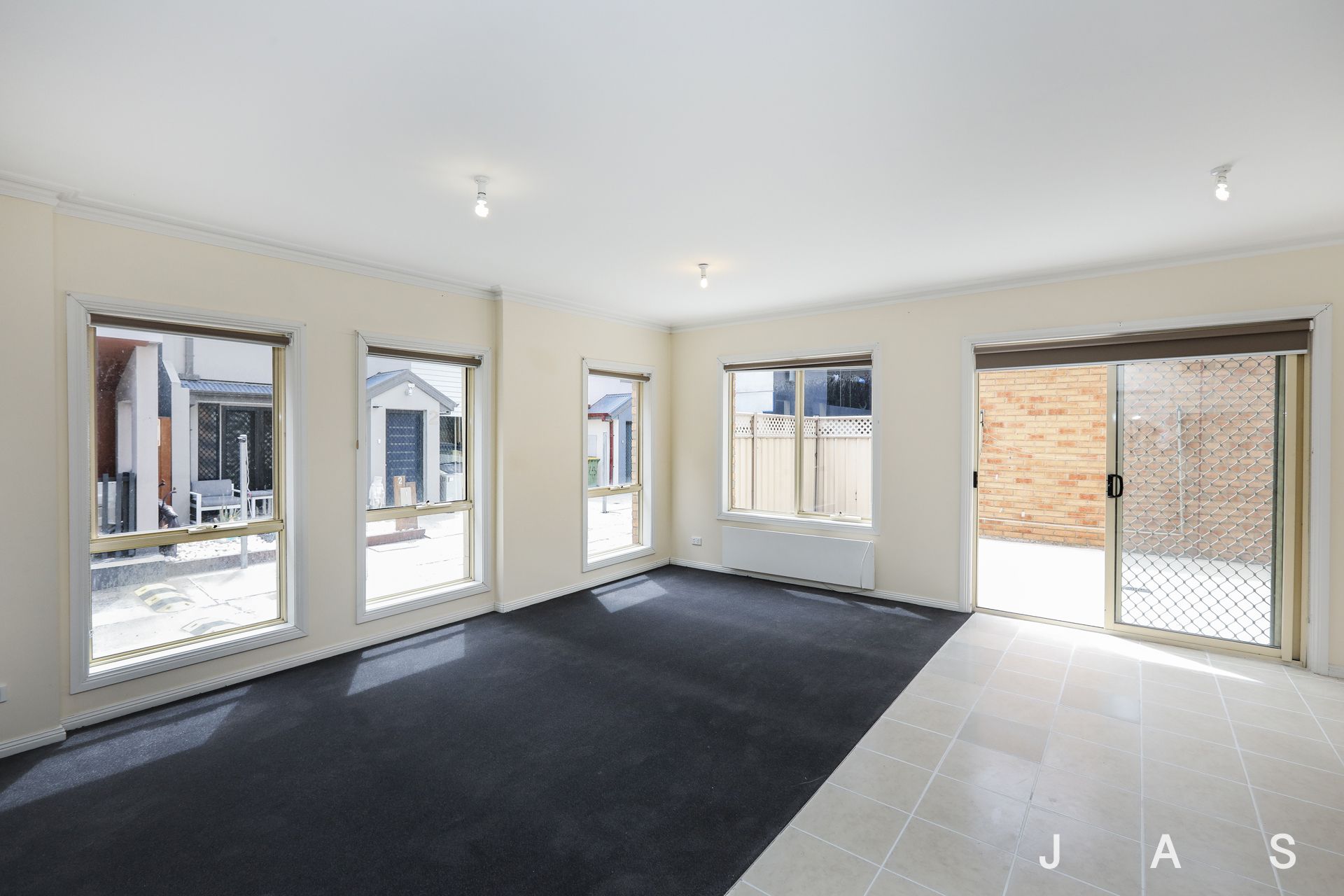 2/70 Pickett Street Footscray VIC, Footscray - Thumbnail 3
