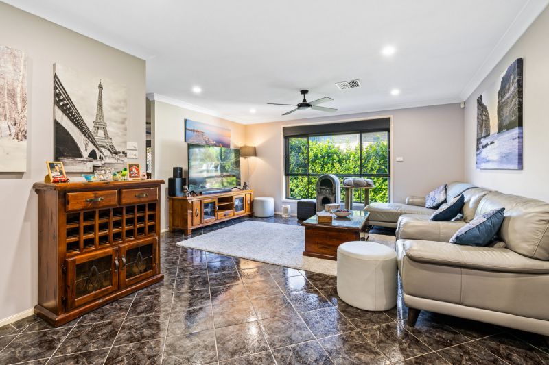 Real Estate For Sale 6 St Mark Close Blair Athol , NSW