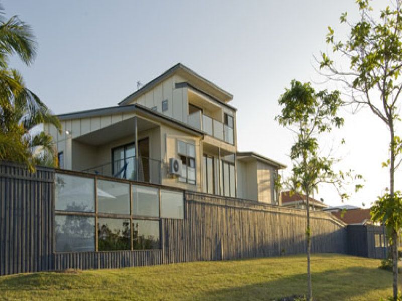 Real Estate For Sale 27 Whitsunday Street Kawana Island , QLD