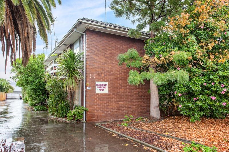 1/30 Bishop Street, Kingsville - Thumbnail 2