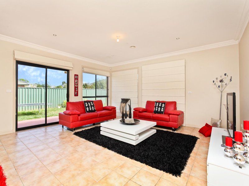 65 Chisholm Drive, Caroline Springs - Thumbnail 4