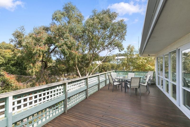 28 Sixth Avenue, Anglesea - Thumbnail 2