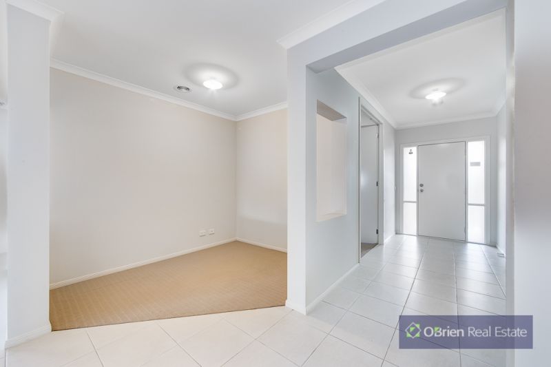 51 Charlbury Crescent, Cranbourne OBrien Real Estate