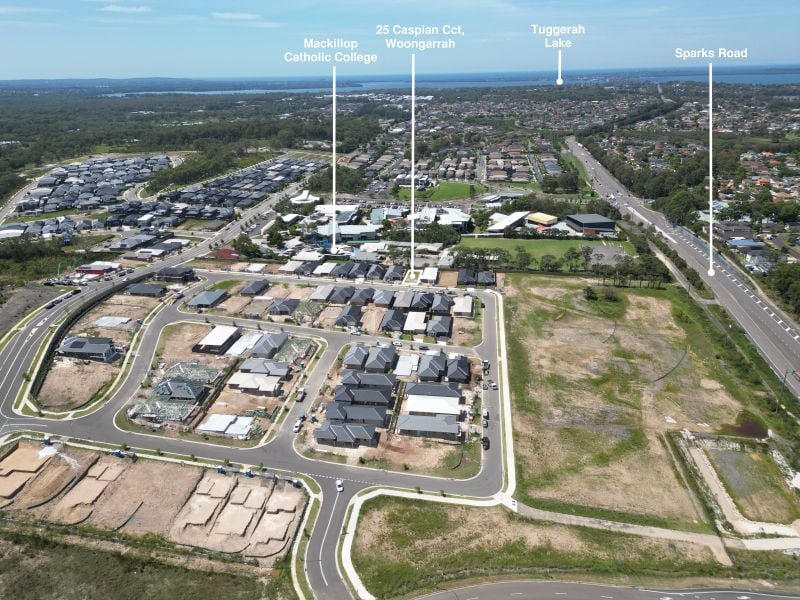 25 Caspian Circuit, Woongarrah