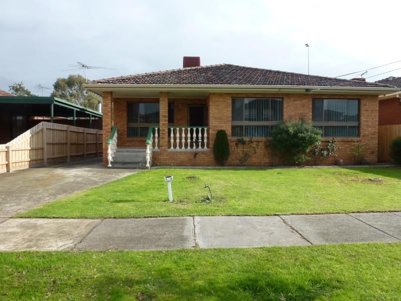Large 4 Bedroom Family Home