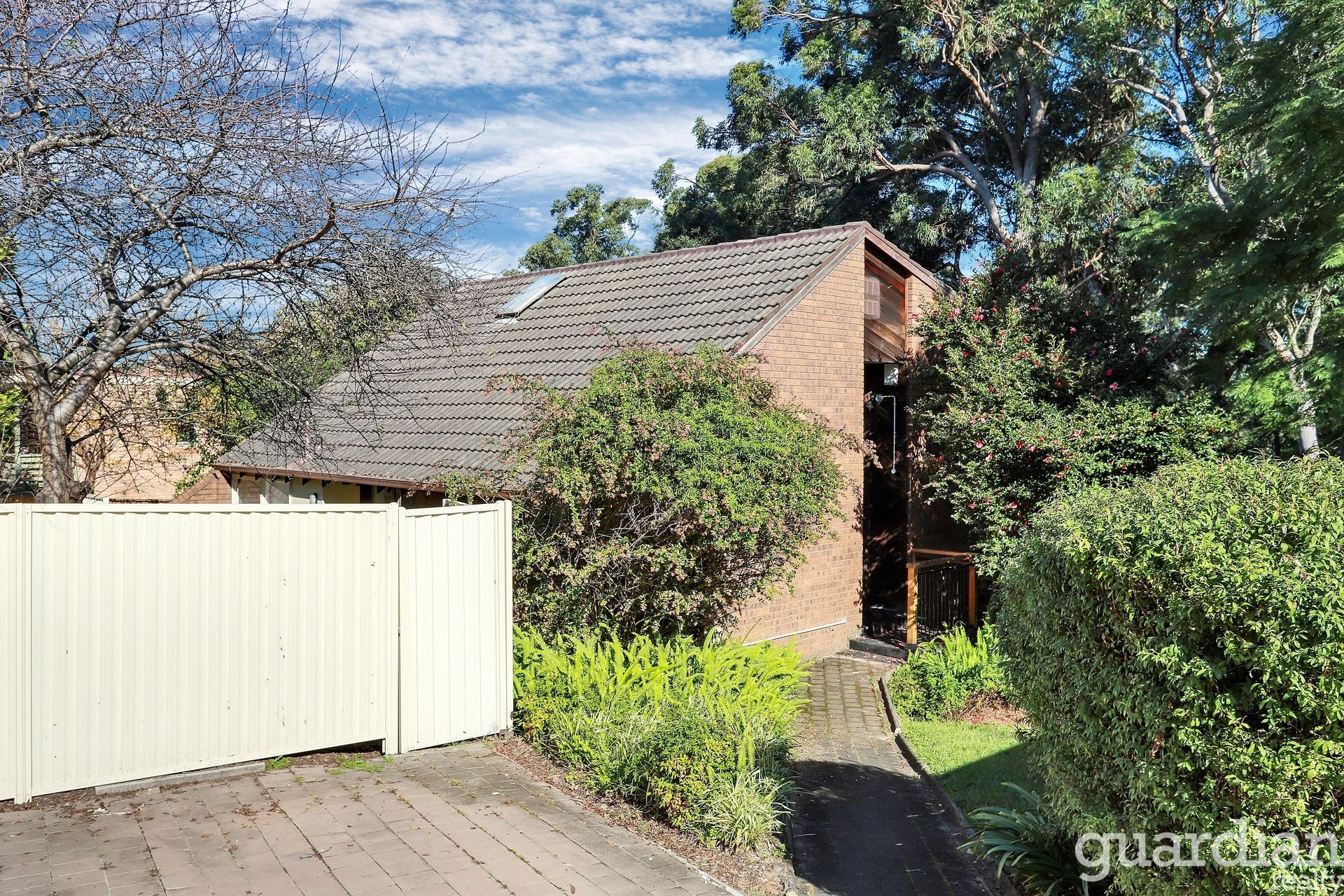 11 Julia Close Cherrybrook NSW, Cherrybrook - Thumbnail 3
