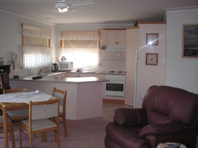 1/124A North Fenton Street, DEVONPORT, Devonport - Thumbnail 5