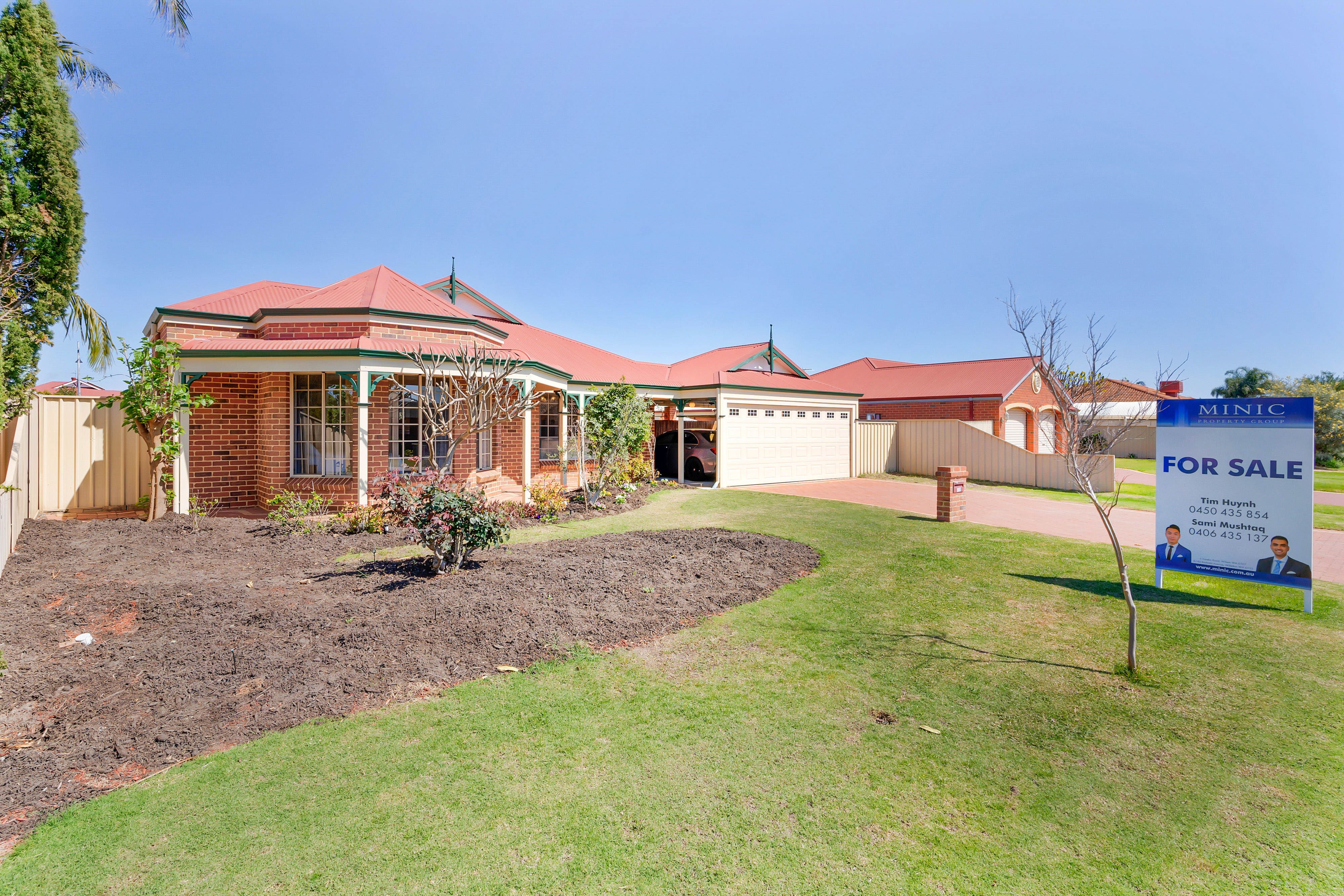 Real Estate For Sale 119 Dumbarton Road Canning Vale , WA