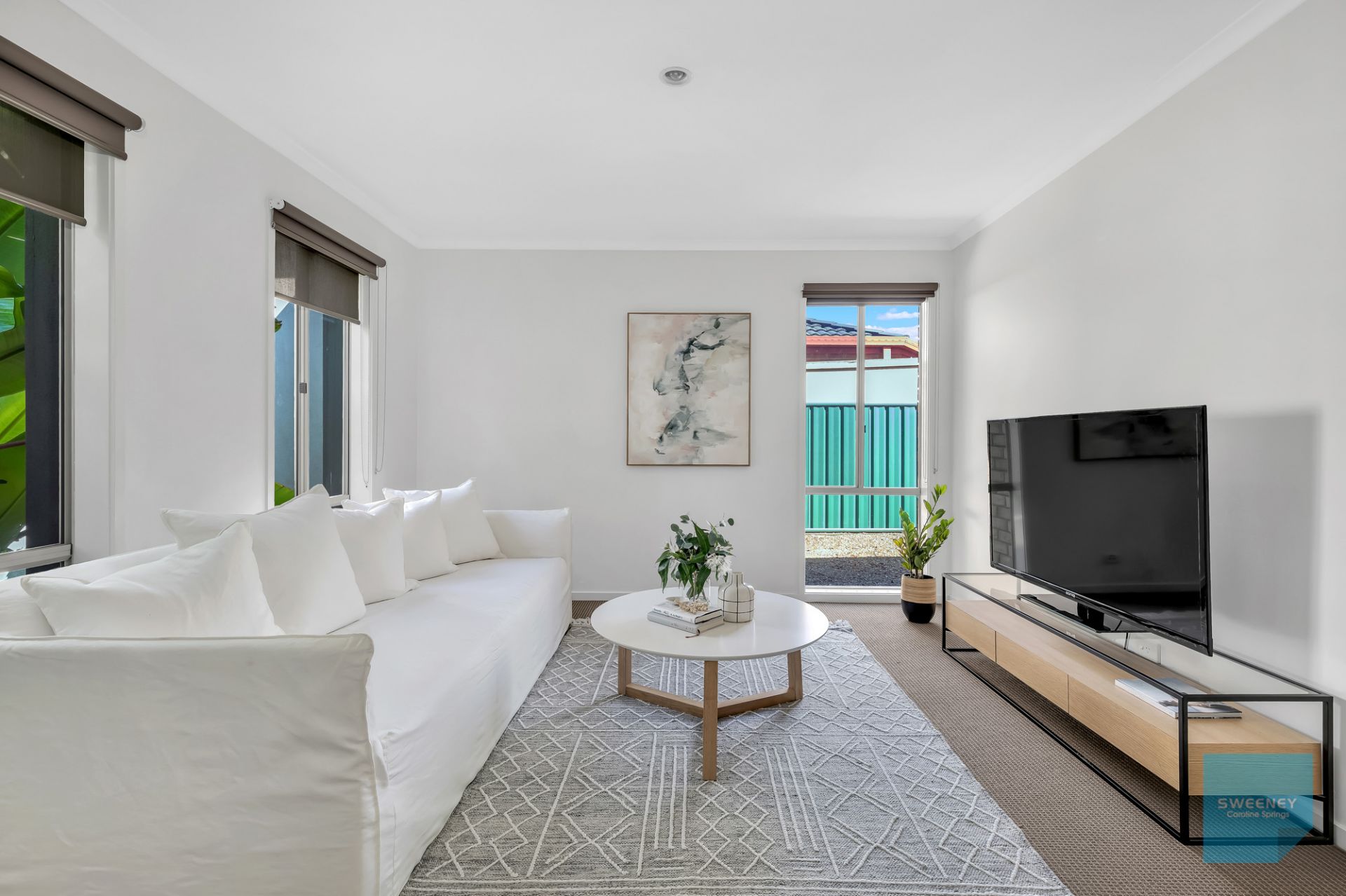 32 Strickland Crescent, Burnside - Thumbnail 3