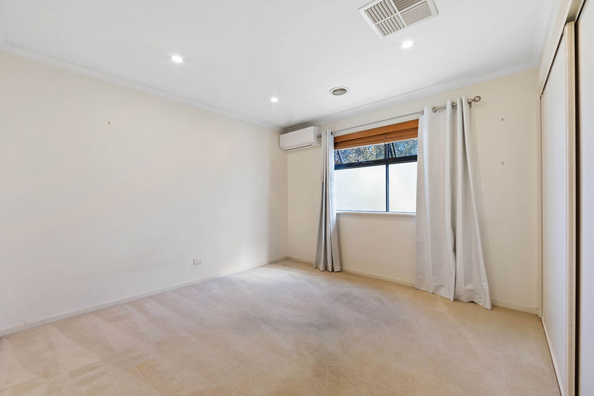 2/121 Chapel Road, Moorabbin - Thumbnail 8