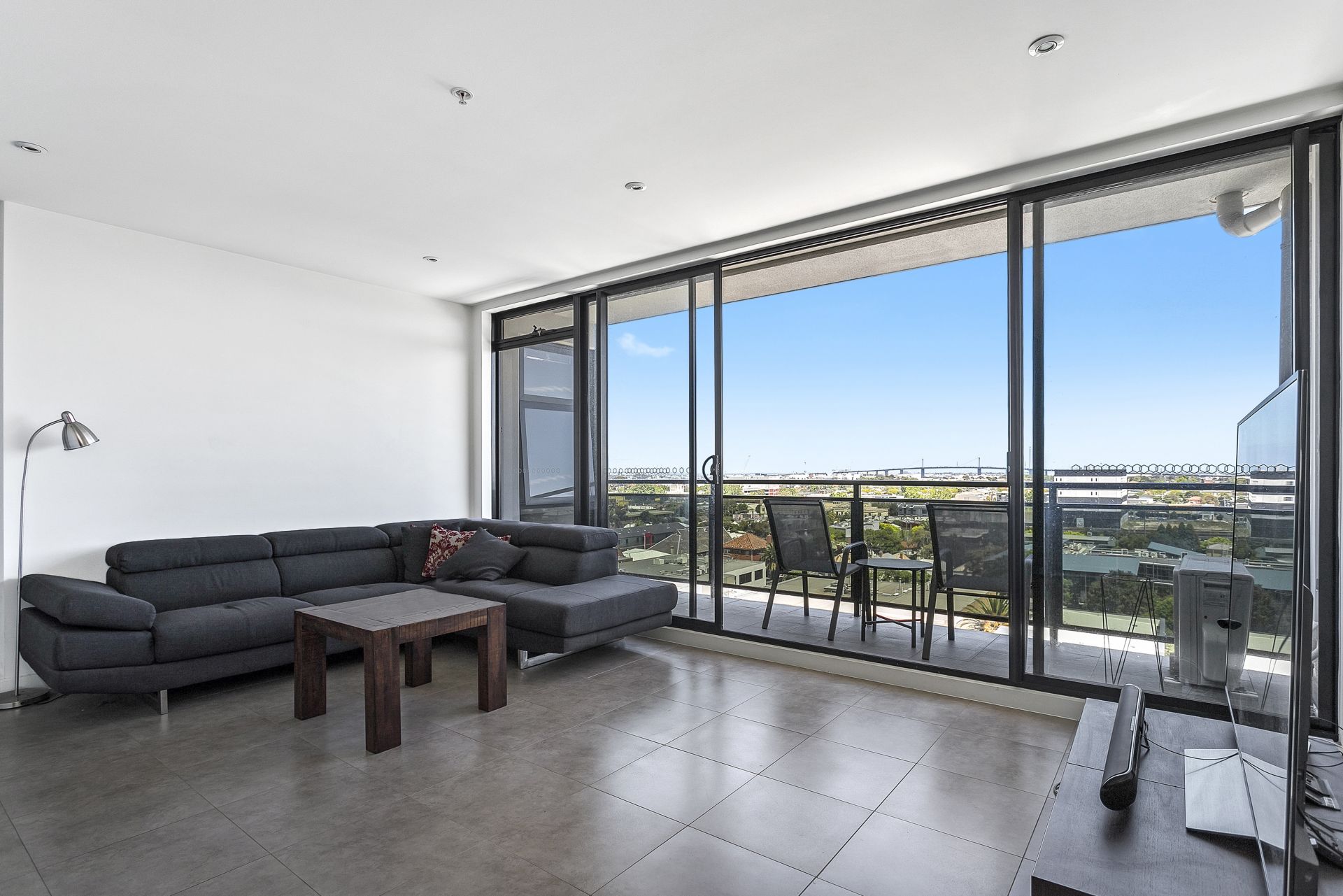 802/277 Barkly Street, Footscray - Thumbnail 4