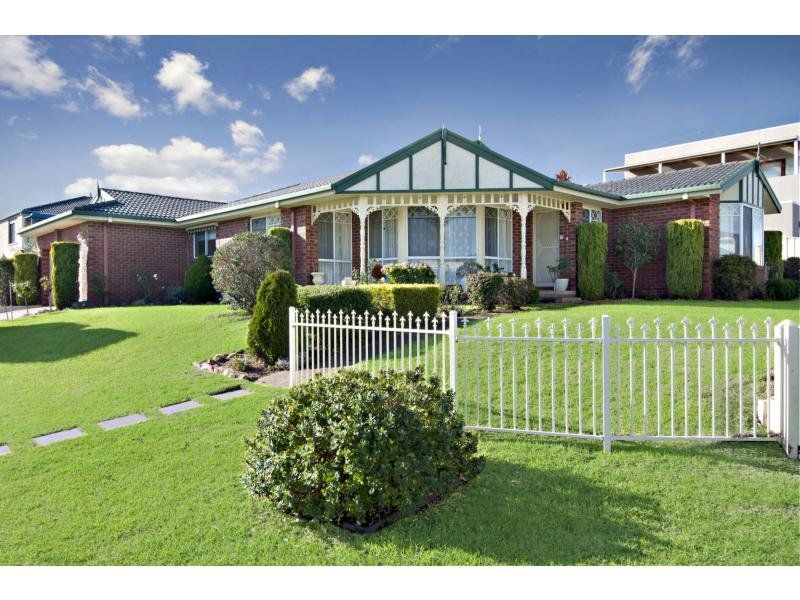 Real Estate For Sale 21 Glendenning Rise Mornington , VIC