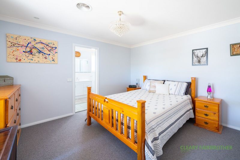 Smile Elite Real Estate For Sale 1 Emerald Drive Kelso Nsw