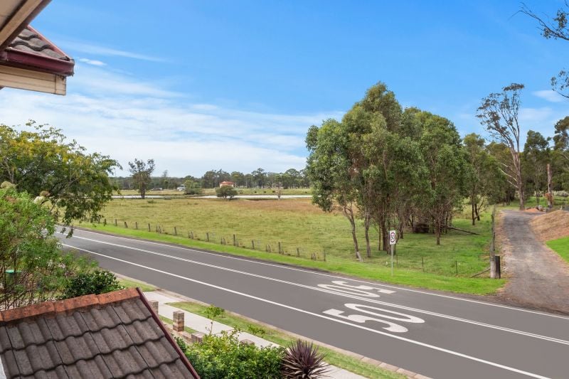 Real Estate For Sale 2/25 McGrath Road Mcgraths Hill , NSW