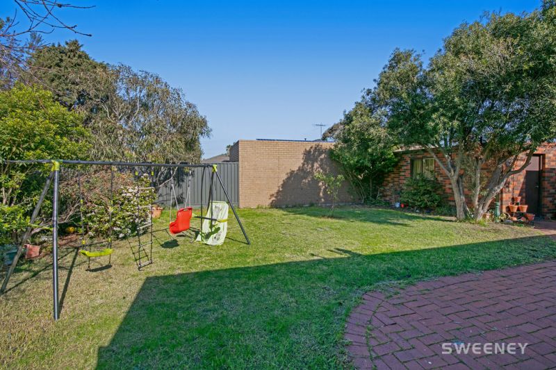 51 Laird Drive, Altona Meadows - Thumbnail 8