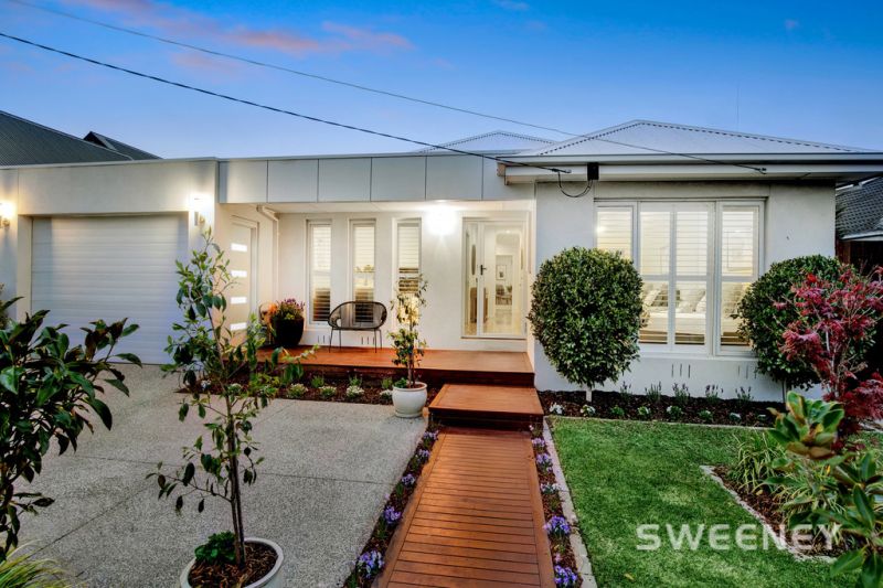 17 Chifley Avenue, Altona - Thumbnail 2
