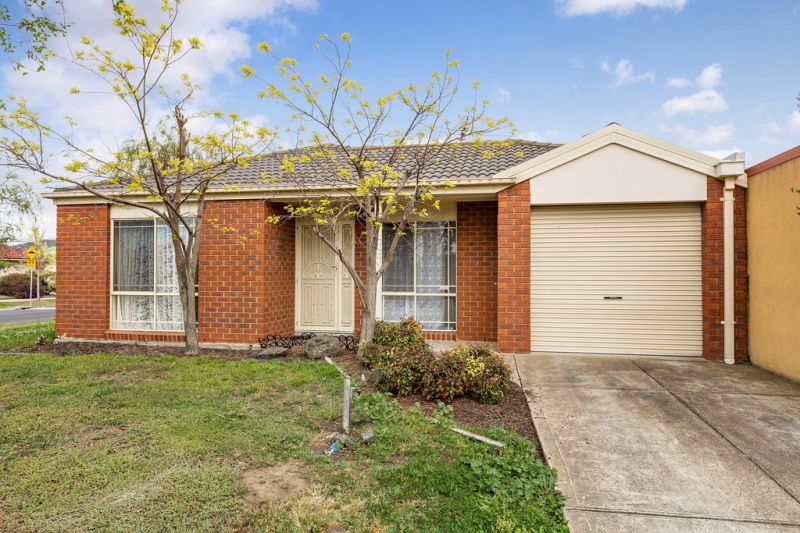 1 Finnbarr Way, Seabrook - Thumbnail 2