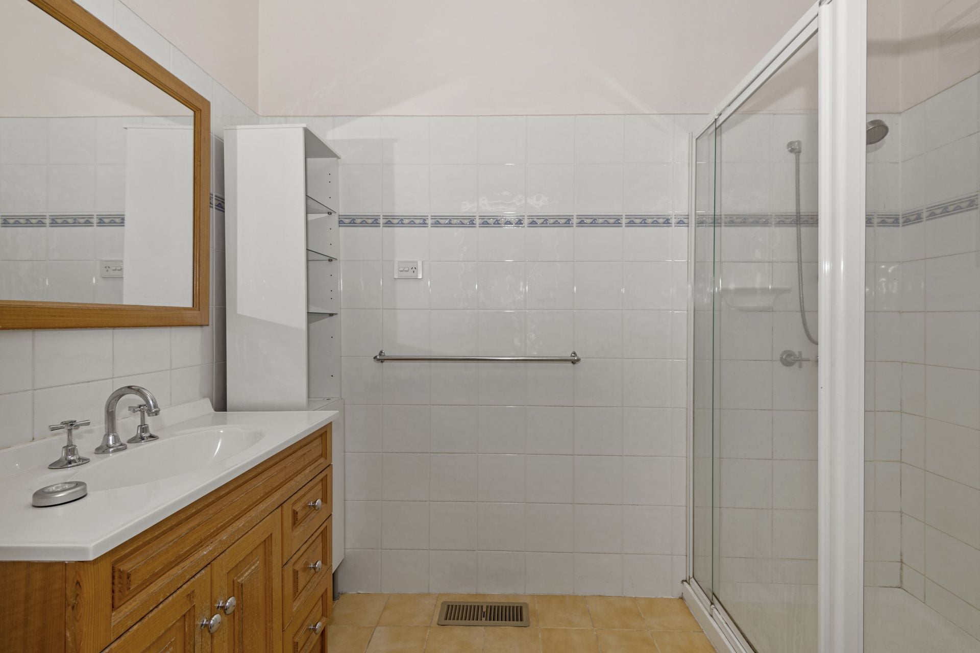 WELL SOUGHT- AFTER LOCATION