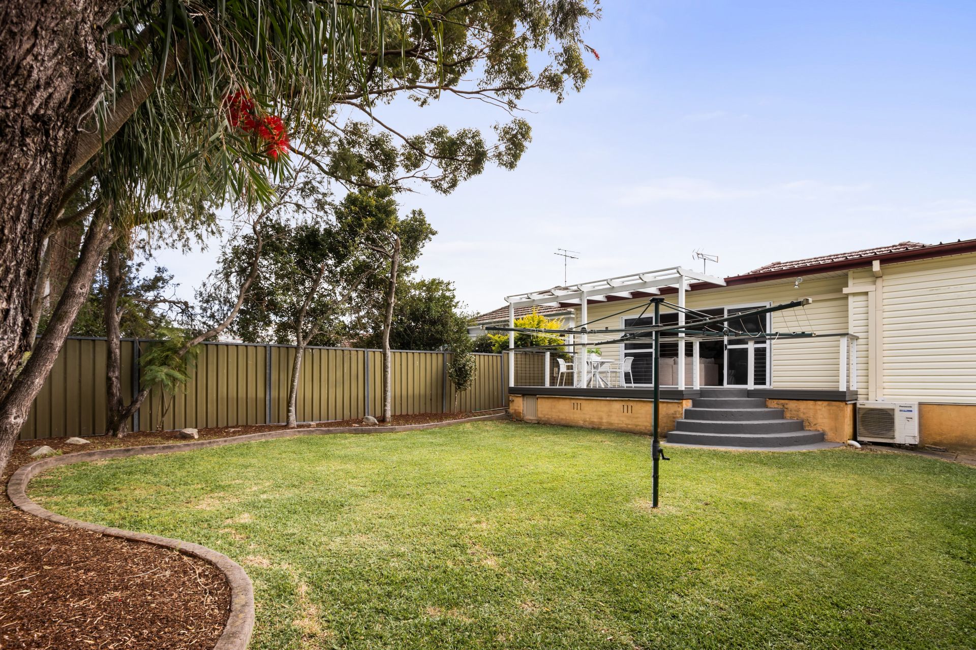 8 Billara Avenue, Gymea Bay NSW, Gymea Bay - Thumbnail 4