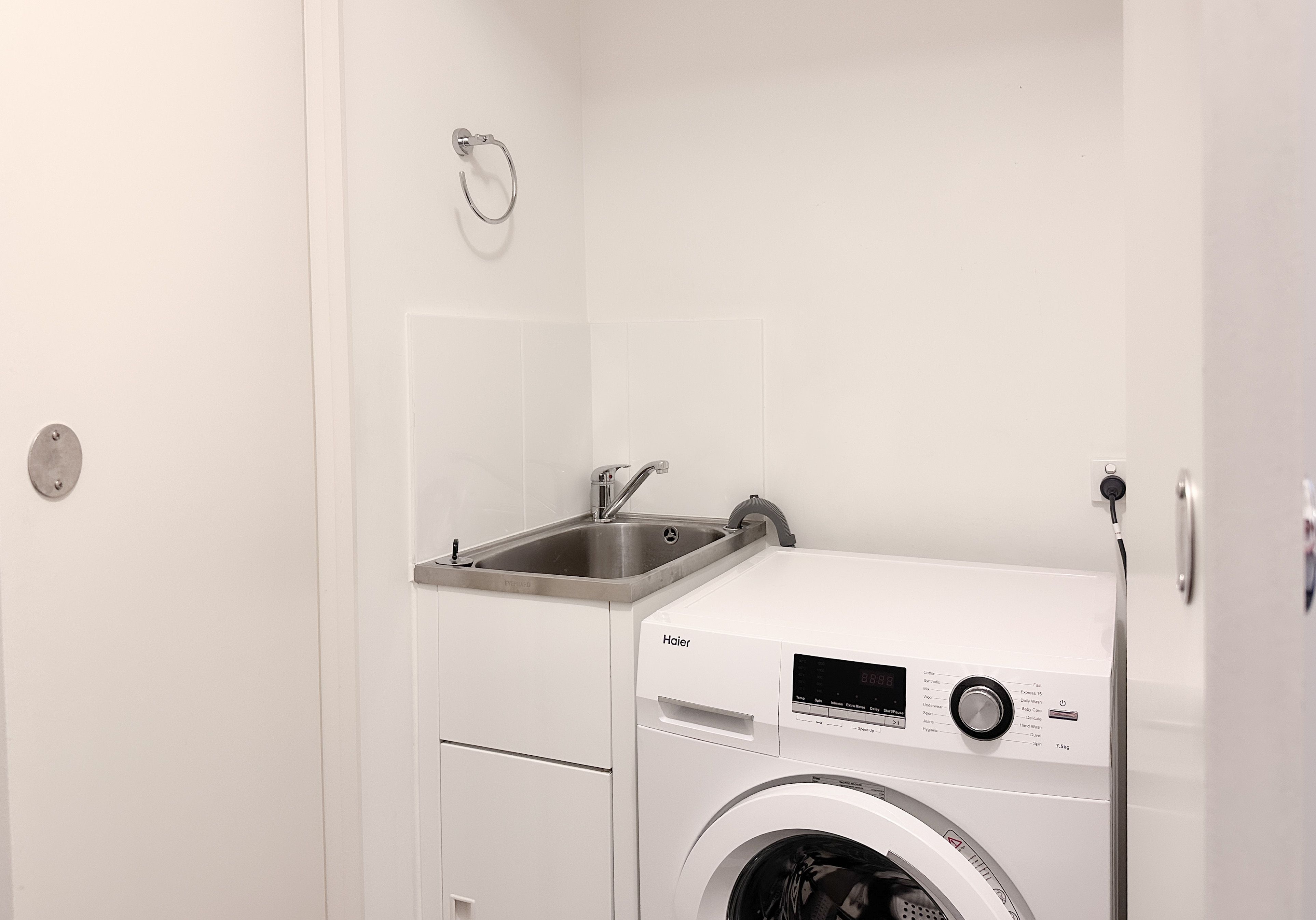 12 Apprentice Street St Clair 5011