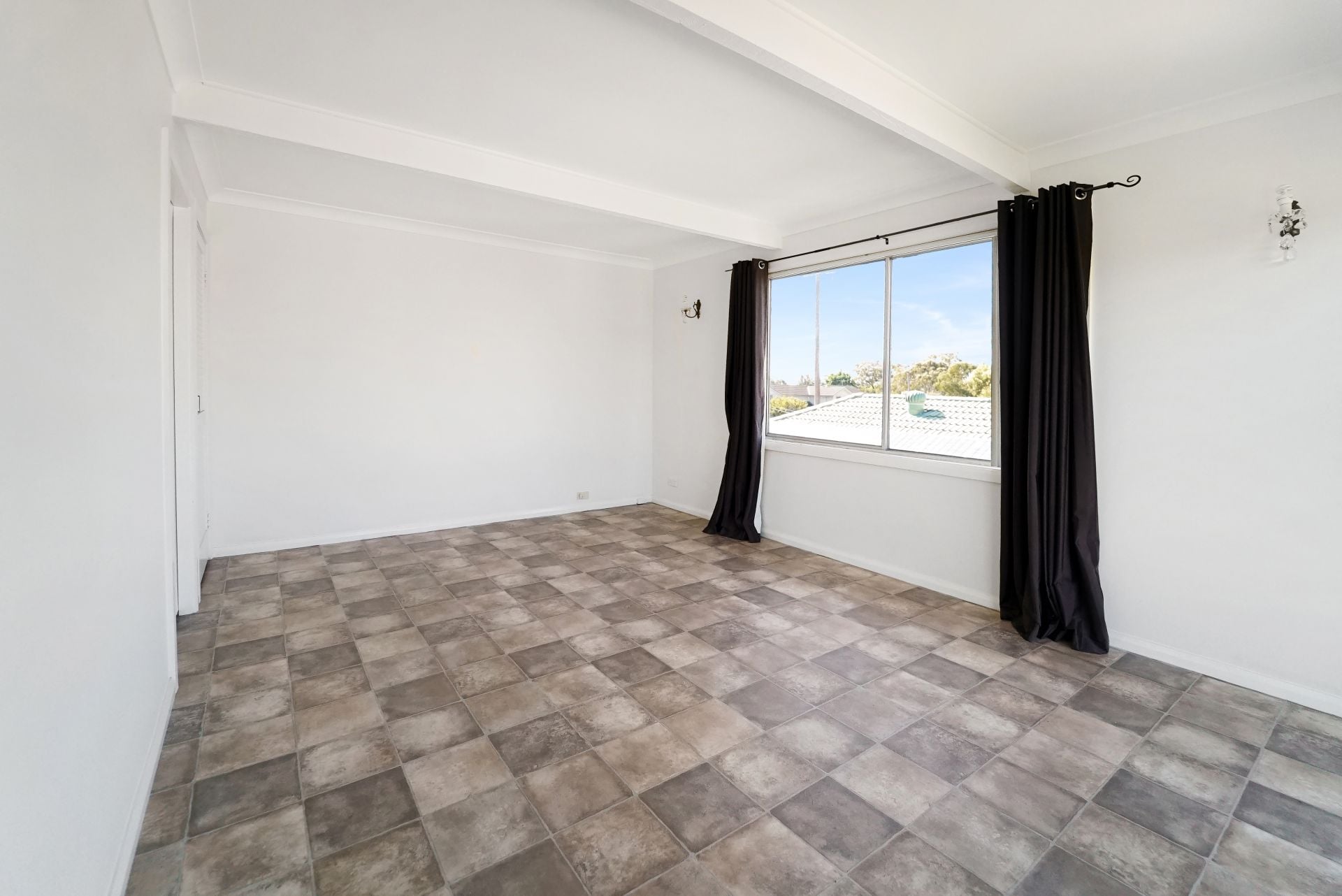 6 Garnet Road Miranda NSW, Miranda - Thumbnail 5