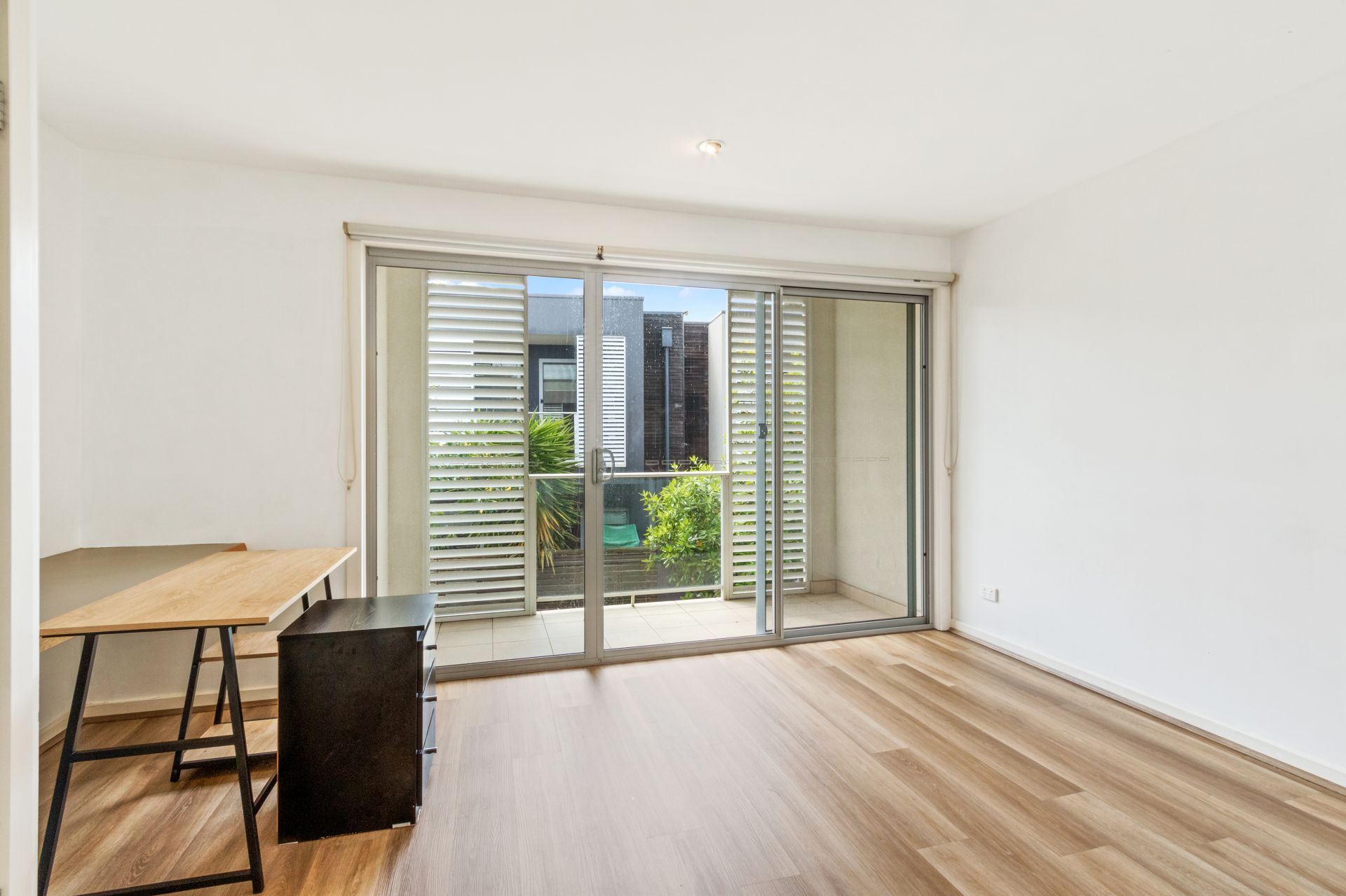 MODERN LIVING, IN THE CONVENIENT JARRAH ESTATE