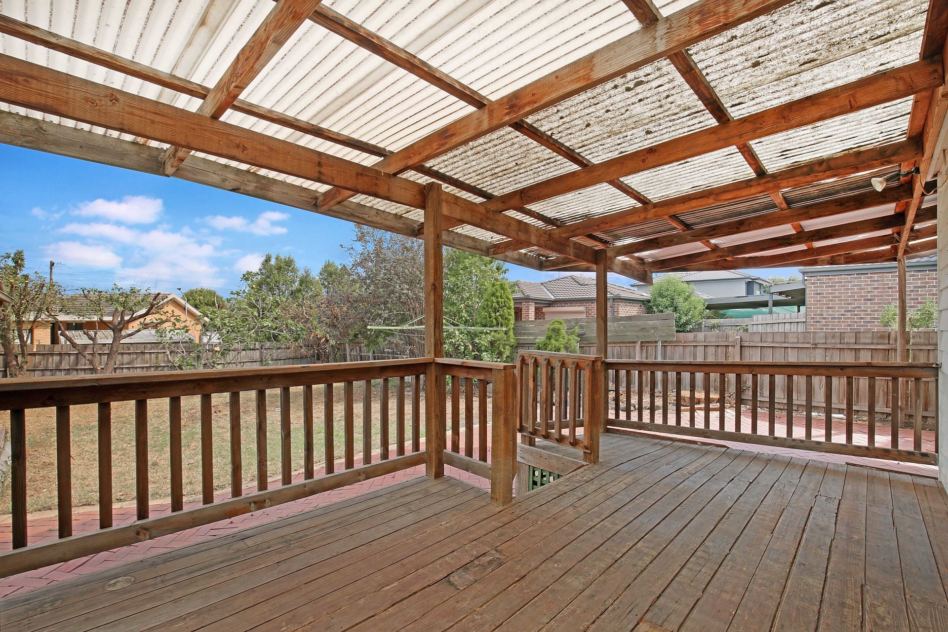 WELL PRESENTED FAMILY HOME!