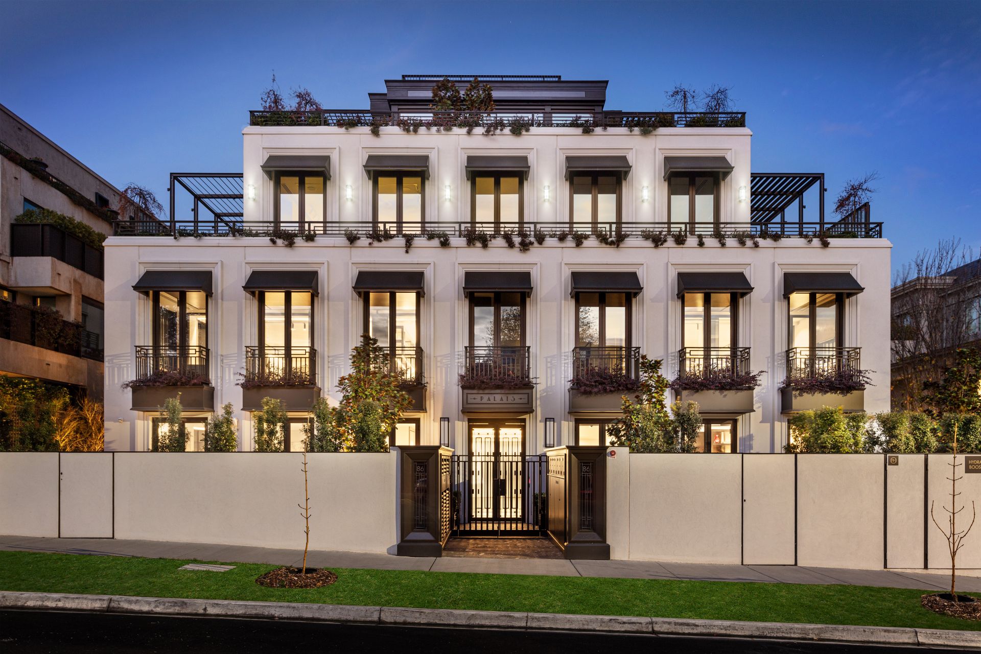 Kay & Burton 1/86 Mathoura Road, Toorak