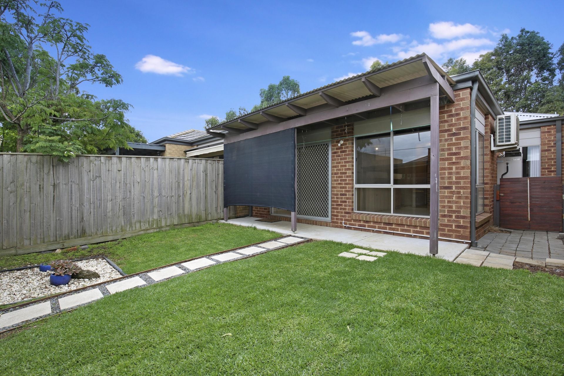 CONVENIENTLY LOCATED FAMILY HOME