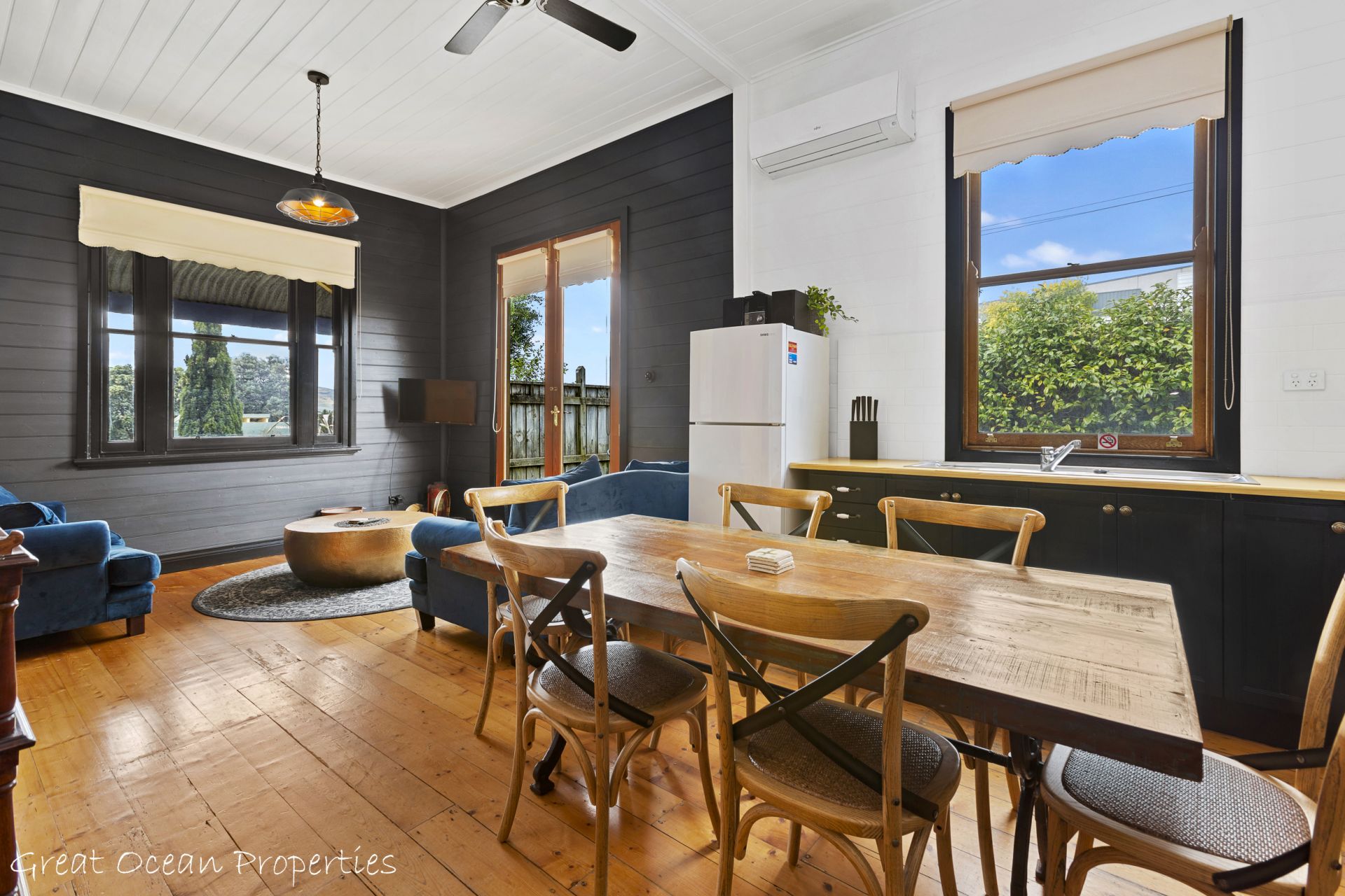 21-23 Nelson Street, Apollo Bay - Thumbnail 4