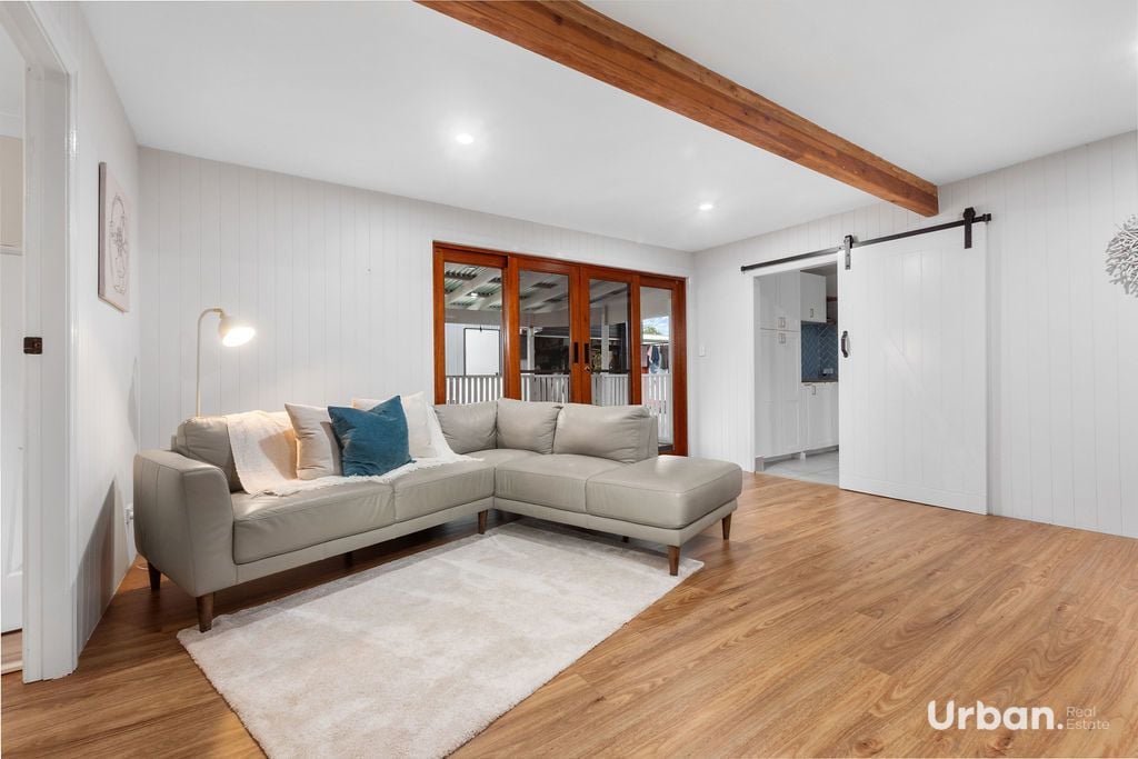 South Windsor 43 Collith Avenue
