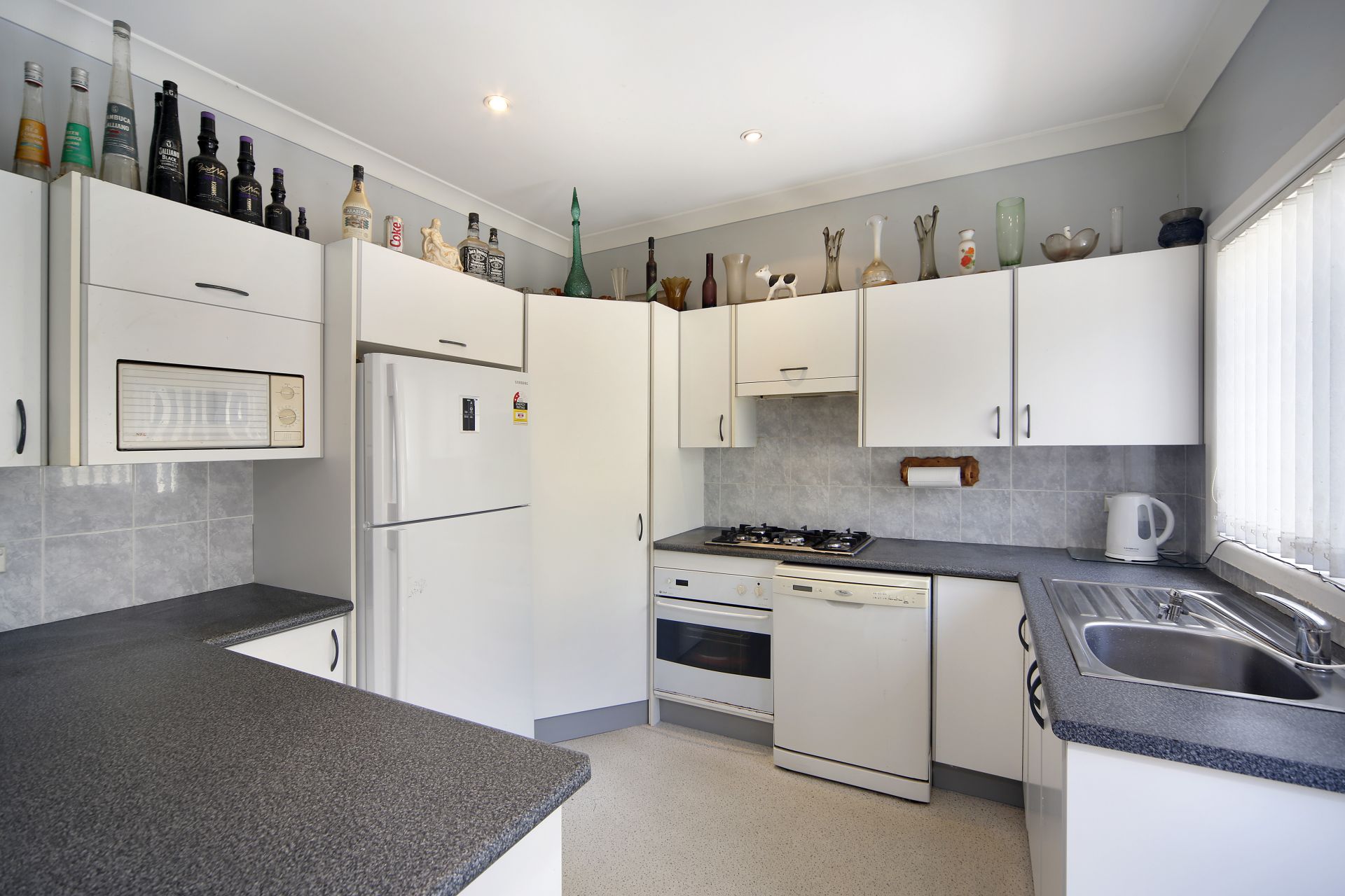 14 Carramar Crescent, Miranda, Miranda - Thumbnail 5