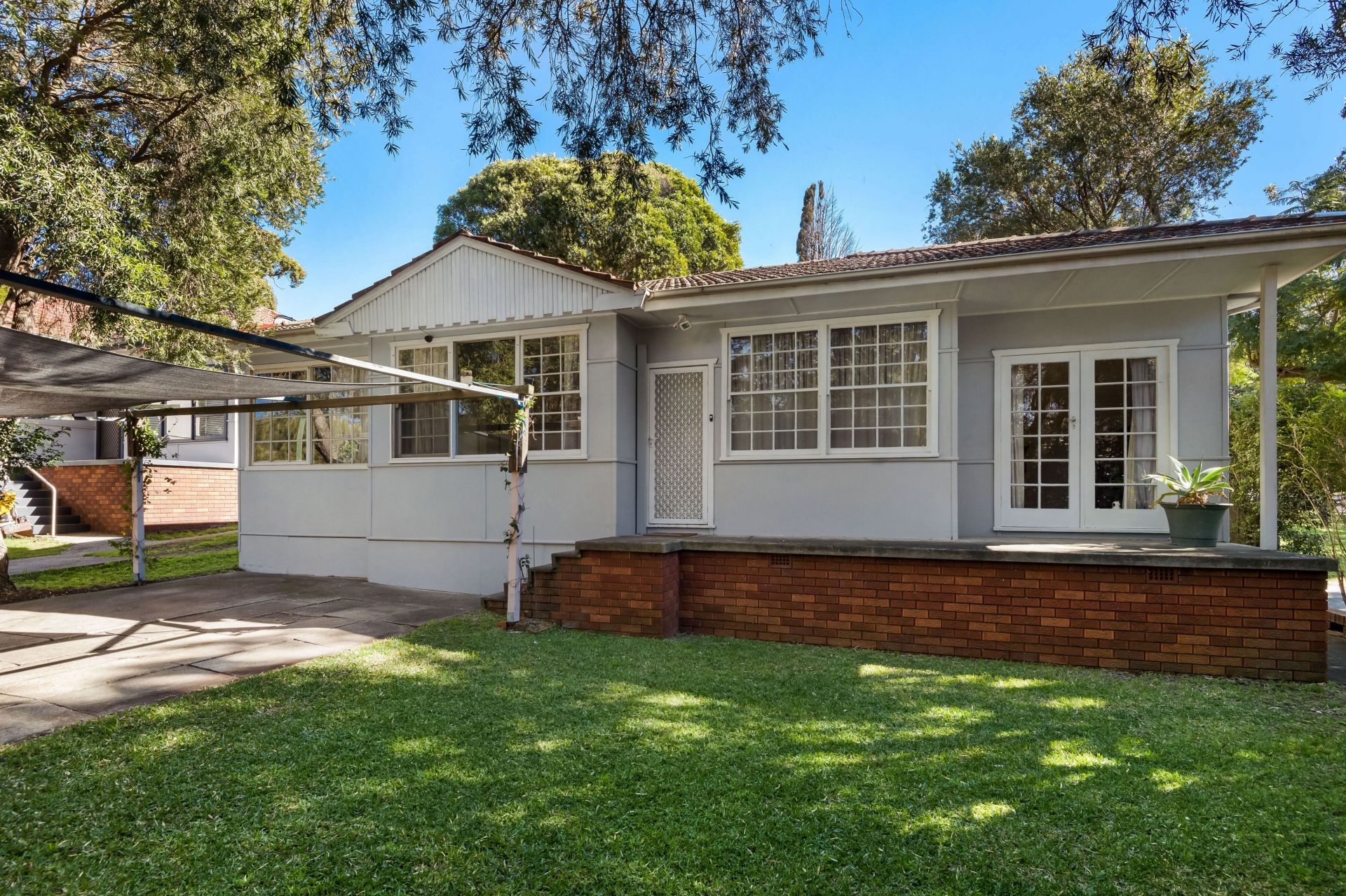 1 Gannons Road, CARINGBAH, Caringbah - Thumbnail 2