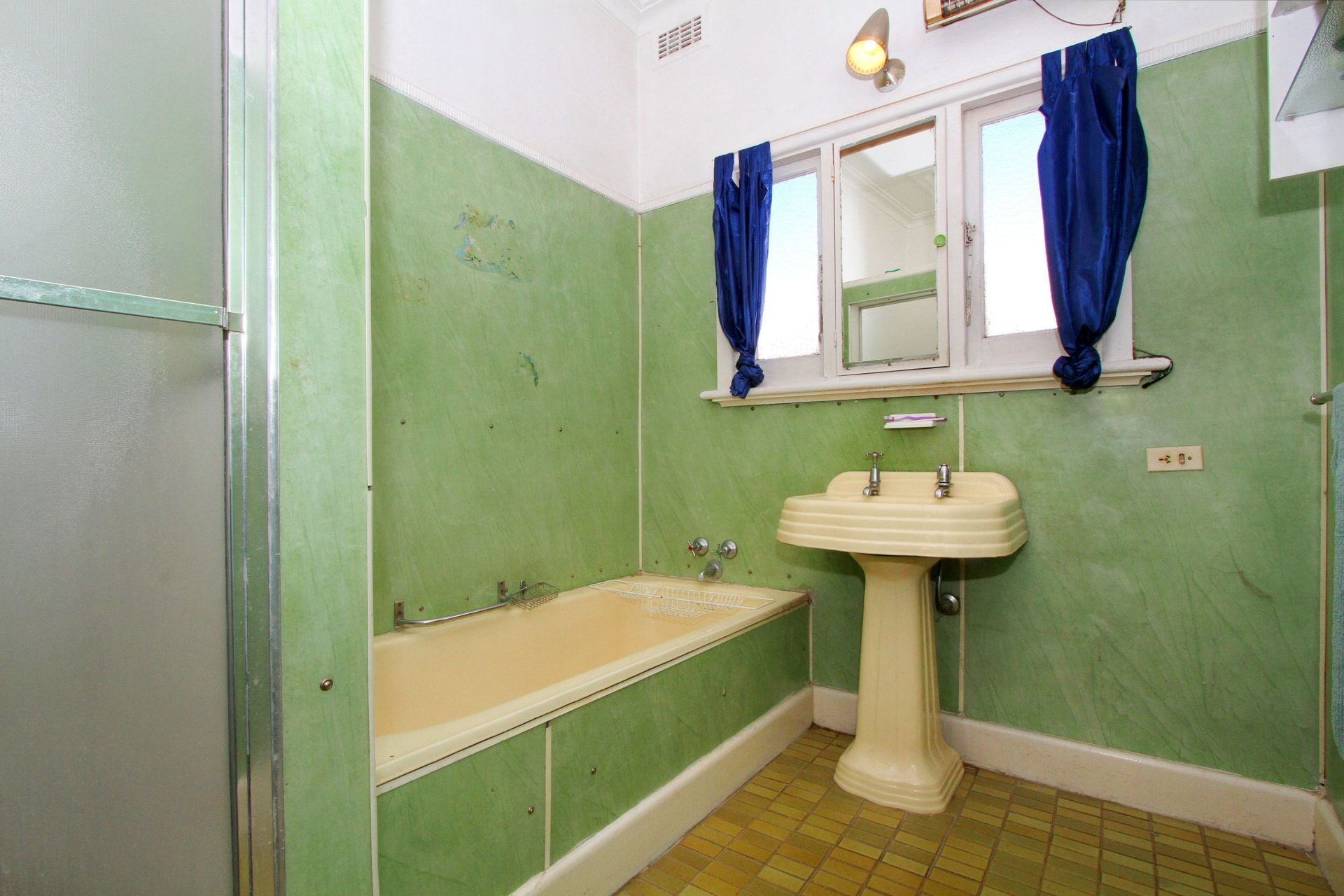Renovate, Extend Or Redevelop. You Decide.