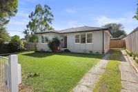 33 Nodding Avenue, Frankston North VIC, Frankston North - Image 1