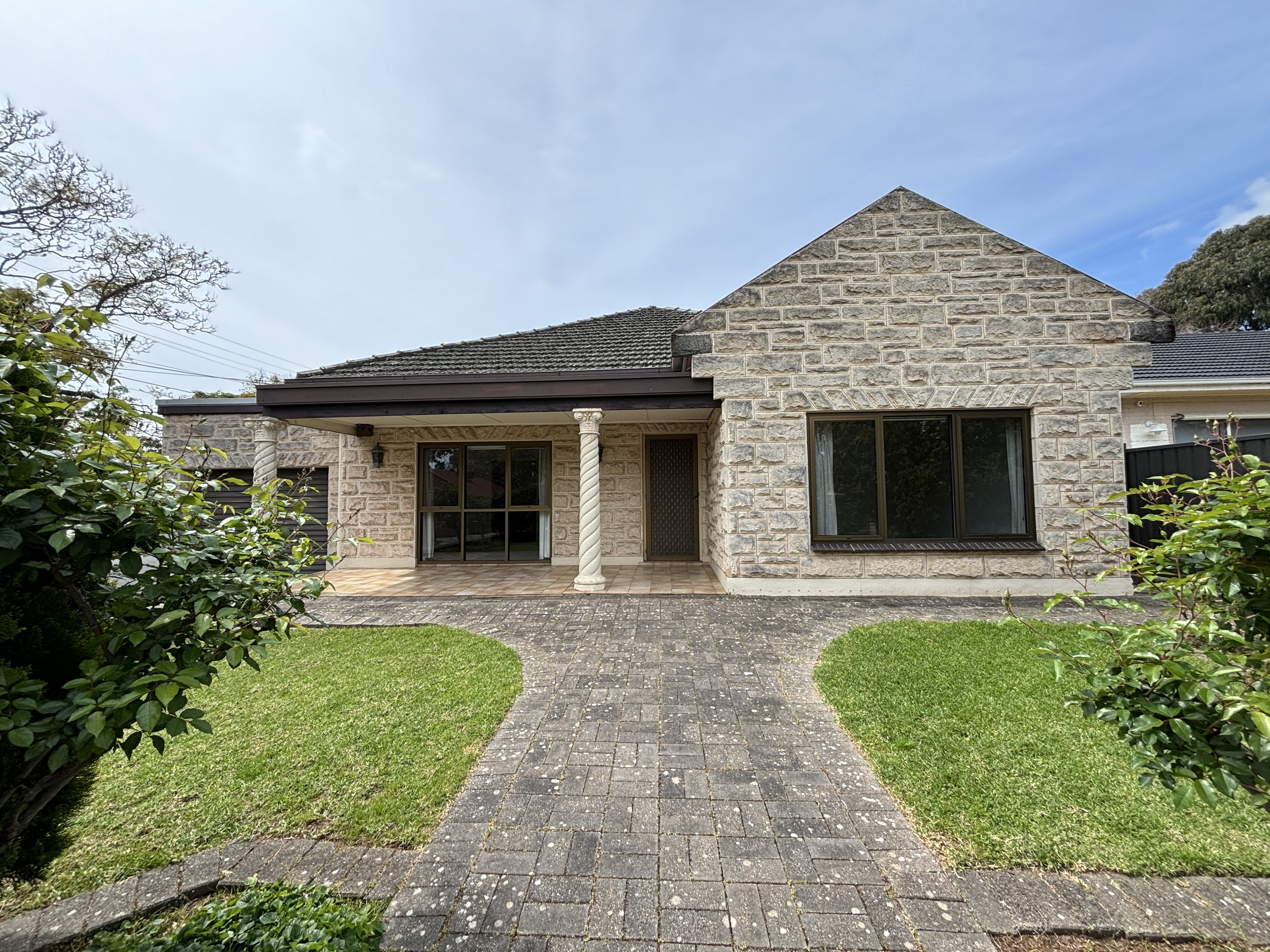 25 Winnall Avenue Clapham 5062