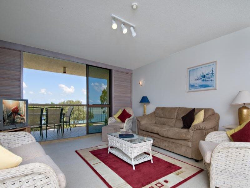 21/49 Gemini Resort, 49 Landsborough Parade GOLDEN BEACH QLD, 49 Landsborough Parade Golden Beach - Thumbnail 3