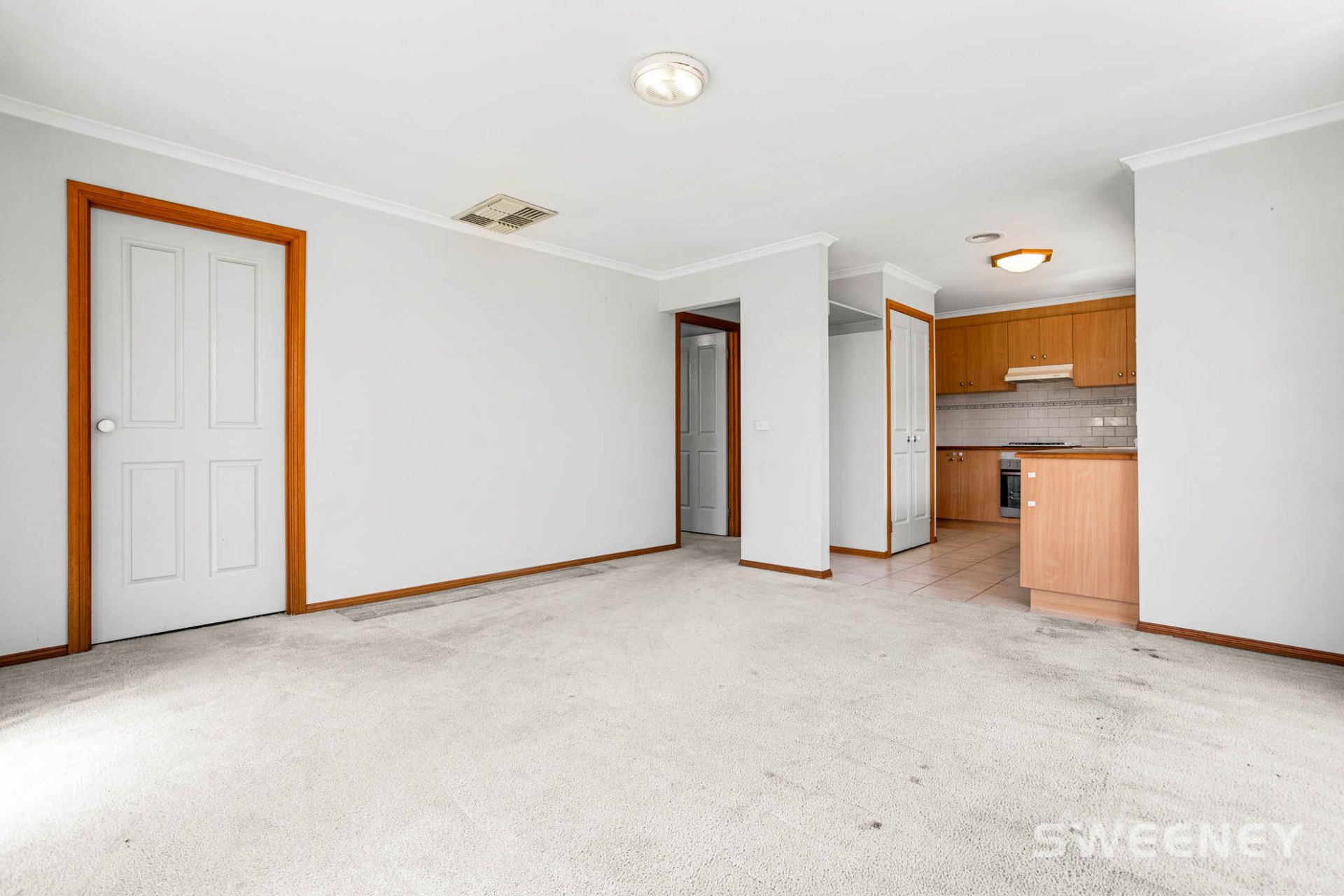 97 Myers Parade, Altona Meadows - Thumbnail 7