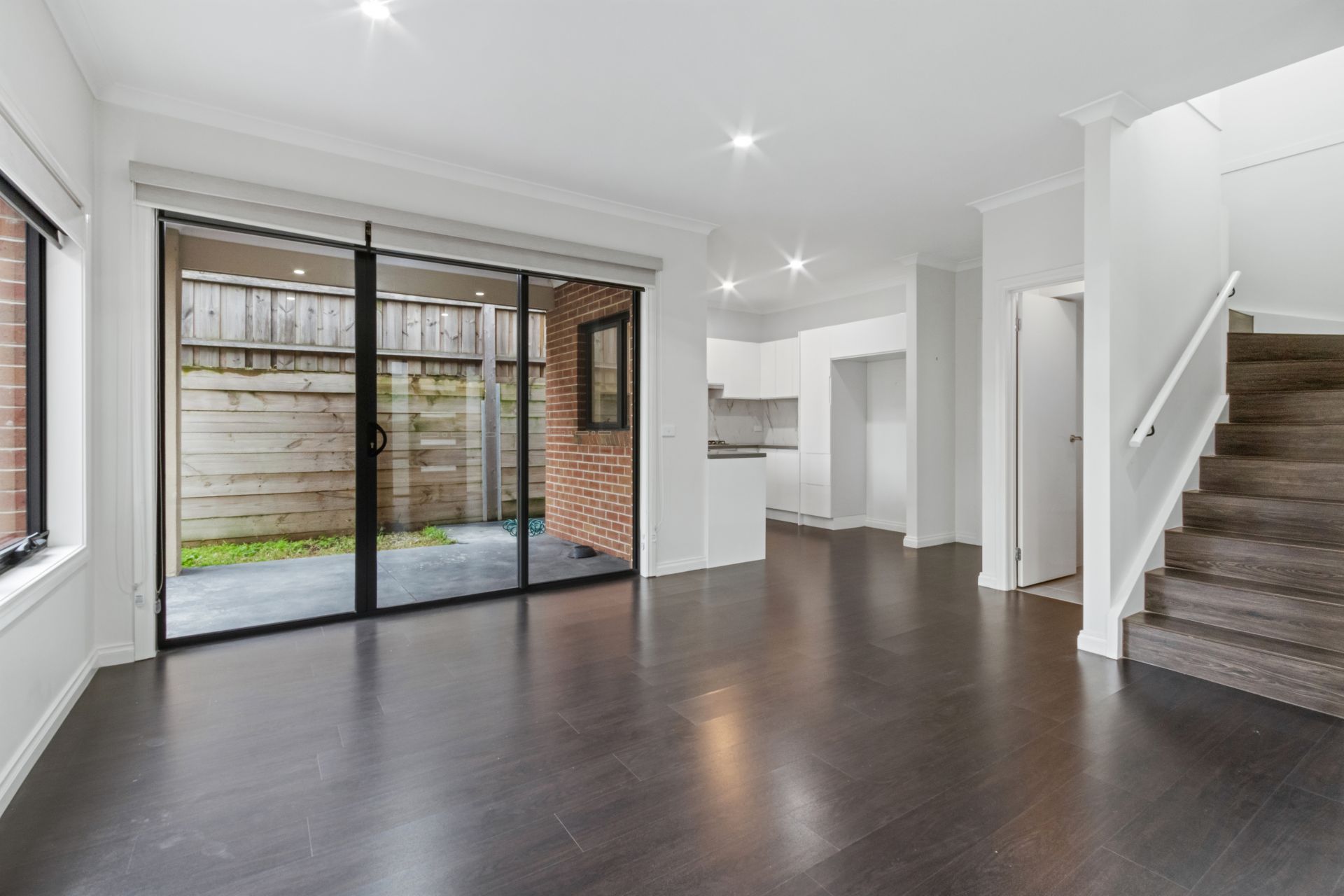 Modern 3-Bedroom Townhouse for Rent in Reservoir!